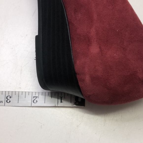Earth Teaberry Deep Red Suede Wedge Heels, Size 7 - Picture 10 of 11